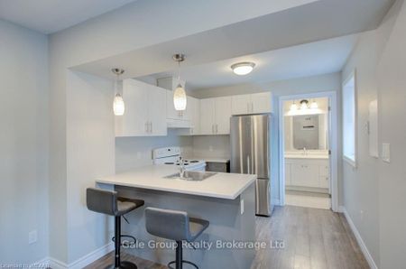 For Lease - 519 DUNDAS Street Unit# 3, Woodstock, Ontario - Photo 5