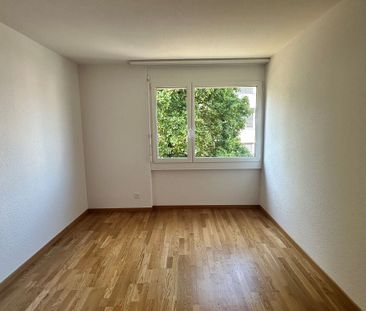 5 1/2-Zimmerwohnung, 1. Stock rechts - Photo 4
