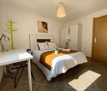 Carrer de Ramiro de Maeztu, Valencia, Valencian Community 46022 - Photo 3