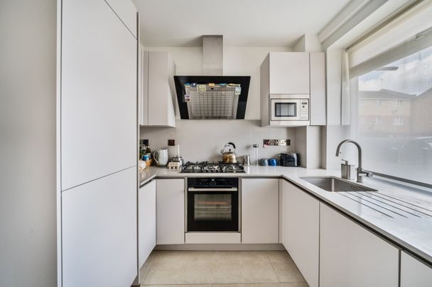Flat to rent - Tanner Street, London, SE1 - Photo 1