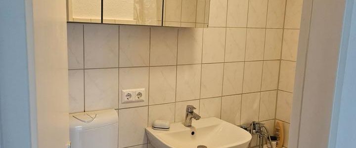 WG Zimmer in einer Dreizimmerwohnung - Foto 1