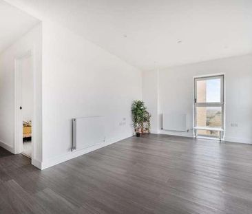 Flagstaff Road, Green, RG2 - Photo 4