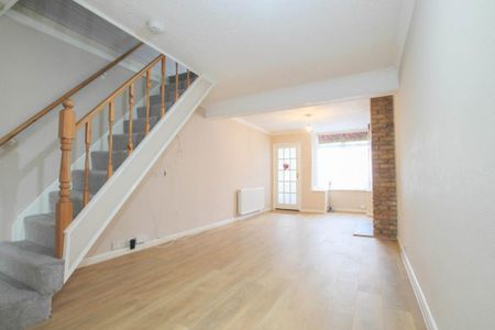 2 bedroom terraced house to rent - Photo 4