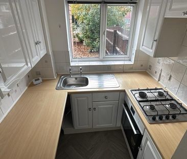 1 bedroom terraced house to rent - Photo 2