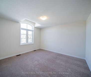 For Lease - 47 Northrop Avenue, Clarington, Ontario - Photo 1