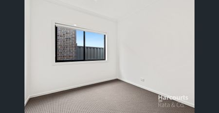 Spacious 4-Bedroom Home with Modern Features in Wollert - Photo 4