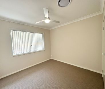 Modern and Spacious Family Home - Photo 2