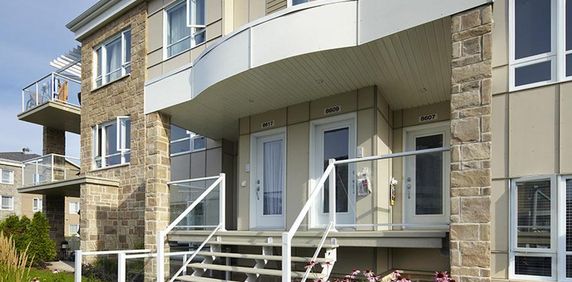 Grands condos 2 ch. Entrée ind. Idéal famille Lebourgneuf Quebec à louer - appartement / logement - Photo 2