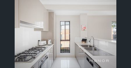 North facing top floor apartment in ultra-convenient locale - Photo 5