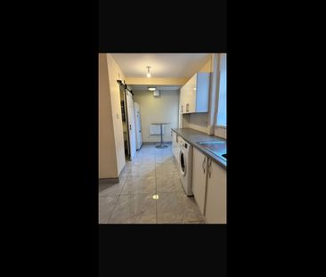 Room in a Shared House, Luxmore Road, L4 - Photo 5