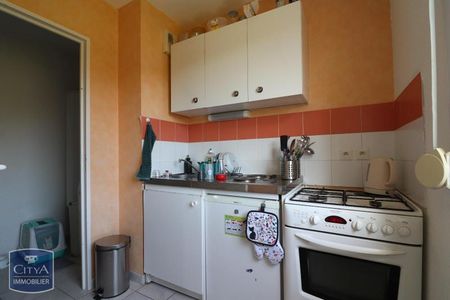 Location Appartement 3 pièces 54m² MONTFAVET 84140 - Photo 5