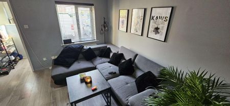 2 bedroom terraced house to rent - Photo 2