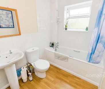 Lowden Close, Winchester, Hampshire, SO22 - Photo 6