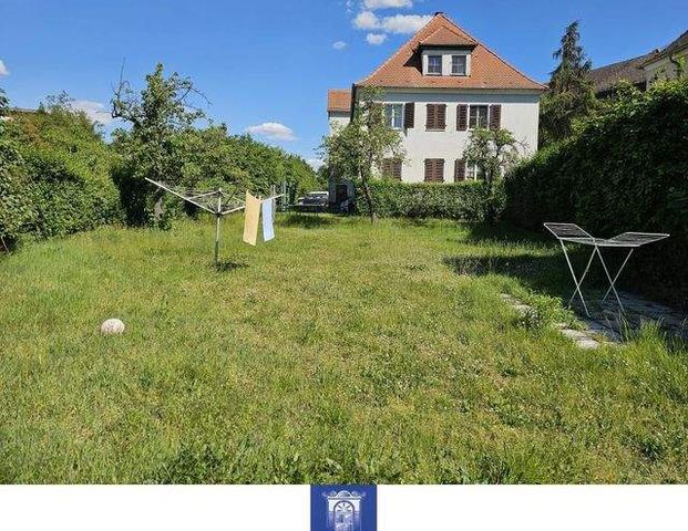 Wohlfühlwohnung unterm Dach! Wohnküche ... Tageslichtbad mit Wanne und Dusche! - Foto 1