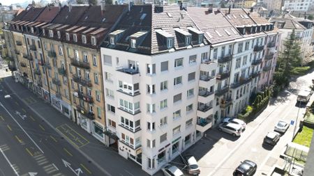 zentrale 2.5 Zimmerwohnung mit Stil und Komfort - Foto 2