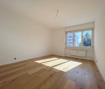 FIRST HOME AFTER TOTAL RENOVATION – URBAN. STYLISH. CARE-FREE. - Foto 6