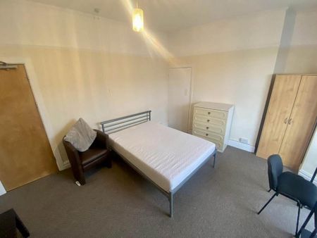 4 bedroom house to rent - Photo 5