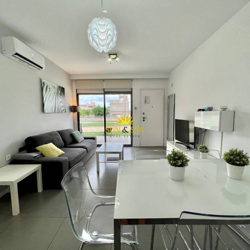 GROUND FLOOR BUNGALOW RENTAL A FEW METERS FROM THE MIL PALMERAS BEACH - PILAR DE LA HORADADA. - Photo 1