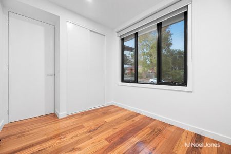 1/8 Fyfe Avenue, RINGWOOD - Photo 3