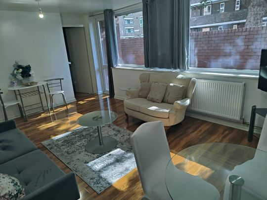 1 Bed Flat, Eynsford House, SE17 - Photo 1