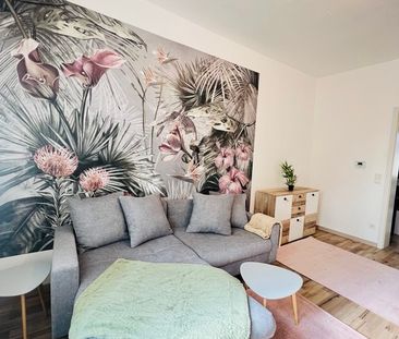 Exklusive, frisch sanierte und möblierte 2-Zimmerwohnung in zentral... - Photo 5