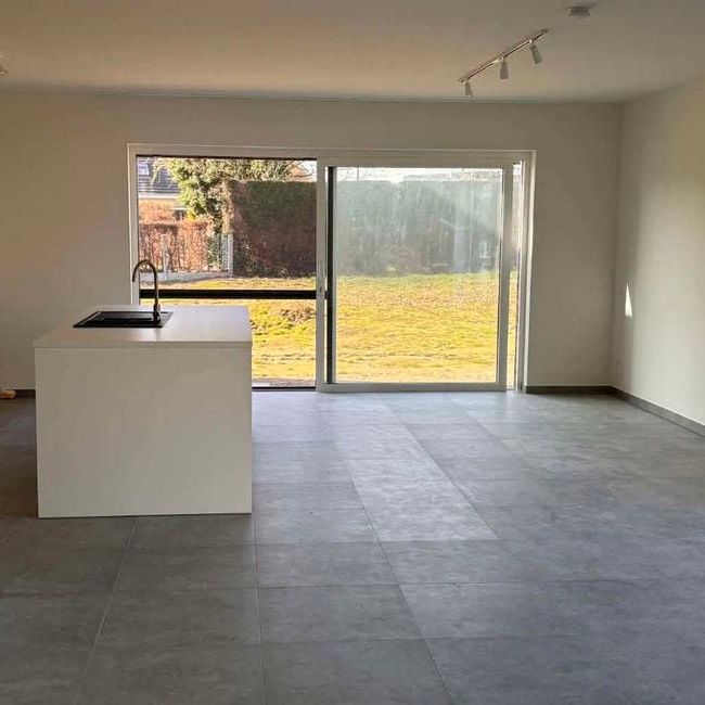 Uitzonderlijke woning te huur in Schellebelle voor € 1.600 met 3 slaapkamers - Foto 1