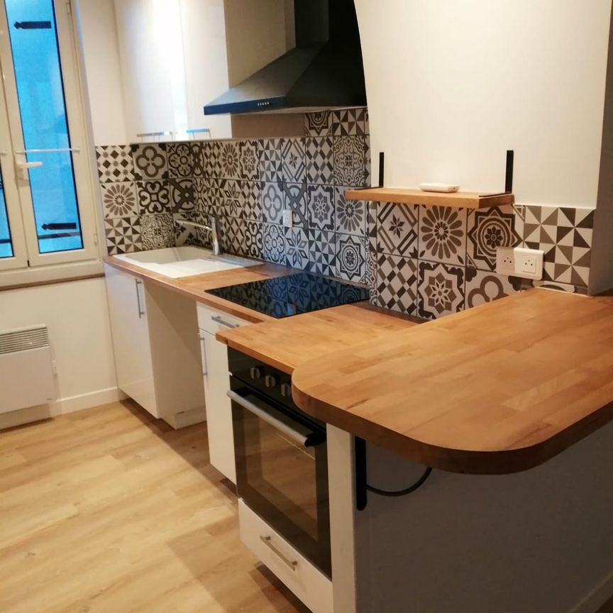 Location Appartement 2 pièces 38m² LA VALETTE DU VAR 83160 - Photo 1