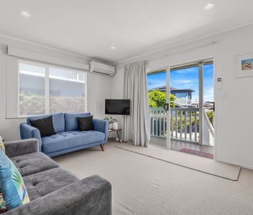 Fully Furnished & Easy Living in Mount Maunganui - Photo 2