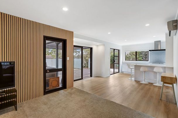 Charming 4BR Browns Bay Haven - Photo 1