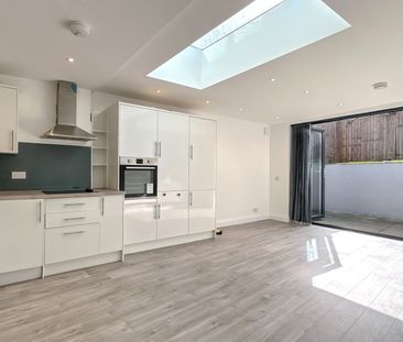 Champion Road, Sydenham, SE26 - Photo 2