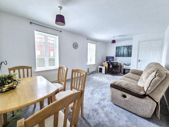 May Close, Hebburn, Tyne and Wear, NE31 1FD - Photo 1