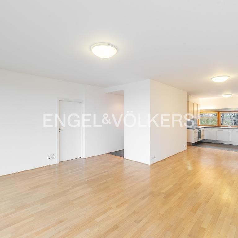 Pronájem bytu 4+kk 101 m2 - Photo 1