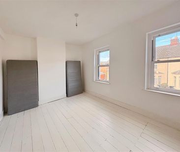 Pembroke Road, CARDIFF - Photo 6