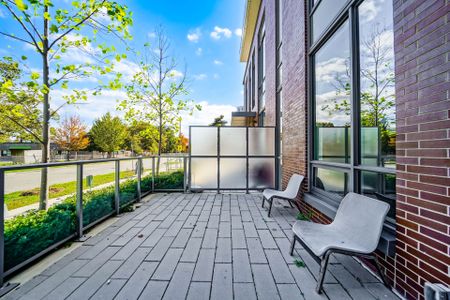 For Lease - 32 Forest Manor Road Unit# TH02, Toronto, Ontario - Photo 4