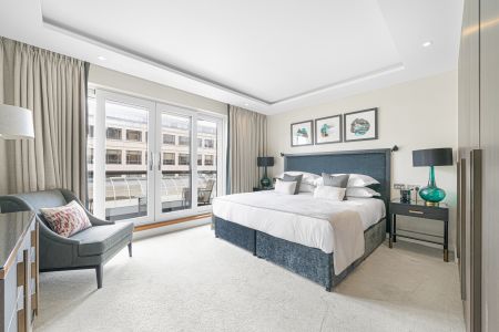 Luxury Kensington residence with excellent leisure amenities - Photo 4