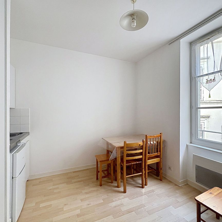 Location appartement 1 pièce, 14.41m², Angers - Photo 1