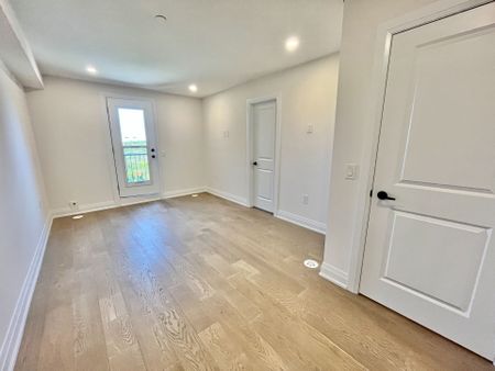 For Lease - 83 Marret Lane, Clarington, Ontario - Photo 5