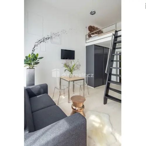 Pronájem, byt, 1+kk, 25 m - Photo 1