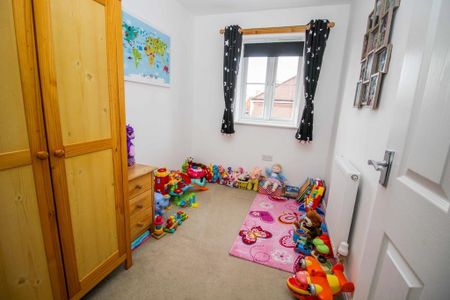 3 bedroom terraced house to rent - Photo 4