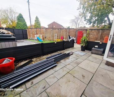 3 bedroom end of terrace house to rent - Photo 6