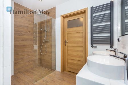 Na wynajem, piękny dom w zabudowie bliźniaczej w prestiżowej dzielnicy Krakowa - Wola Justowska - Фото 3