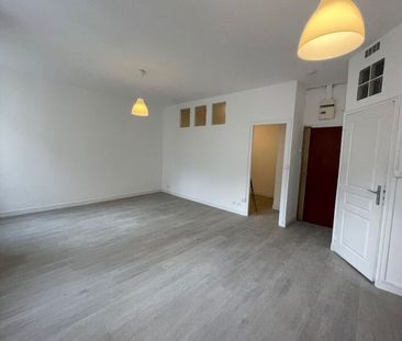 Appartement à louer 2 pièces • Marseille 6 - Photo 1