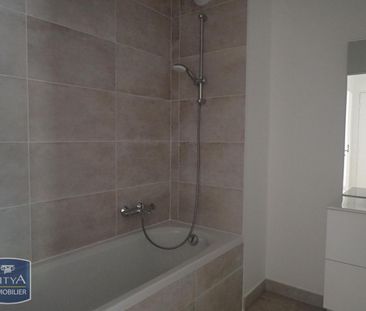 Location Appartement 3 pièces 61m² NICE 06100 - Photo 3