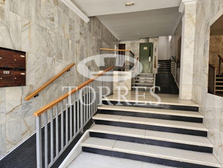 Piso de alquiler en Calle Alemania, Ensanche Centro - Puerto - Photo 3