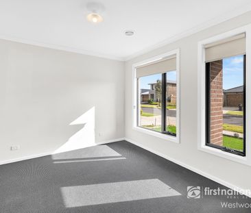 Brand New | Low Living Cost | Zero Maintenance | Elite Schools!! - Photo 3