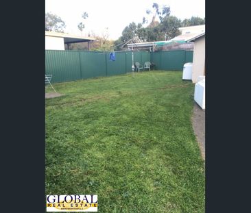 Close To all amenities! - Photo 5