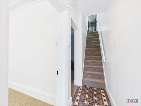 3 bedroom semi-detached house to rent - Photo 3
