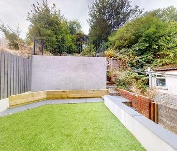 Alma Street, Bleanau Gwent, Abertillery, NP13 - Photo 5