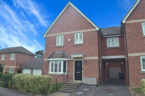 Manderville Close, Spinney Hill, Northampton, NN3 - Photo 1