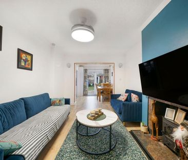 4 bedroom terraced house to rent - Photo 1